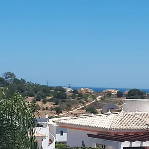 https://casa-eleonora-bb.hotelaalgarve.com